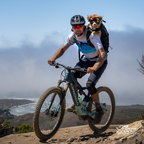 #color_midnight-black